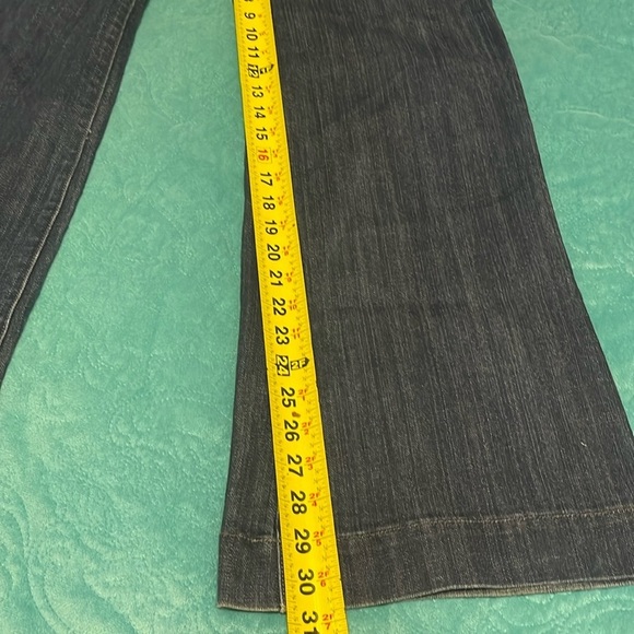 Old Navy Diva Wide Leg Flare Bootcut Jeans women’s size 10 wide cuff distressed - Picture 4 of 14